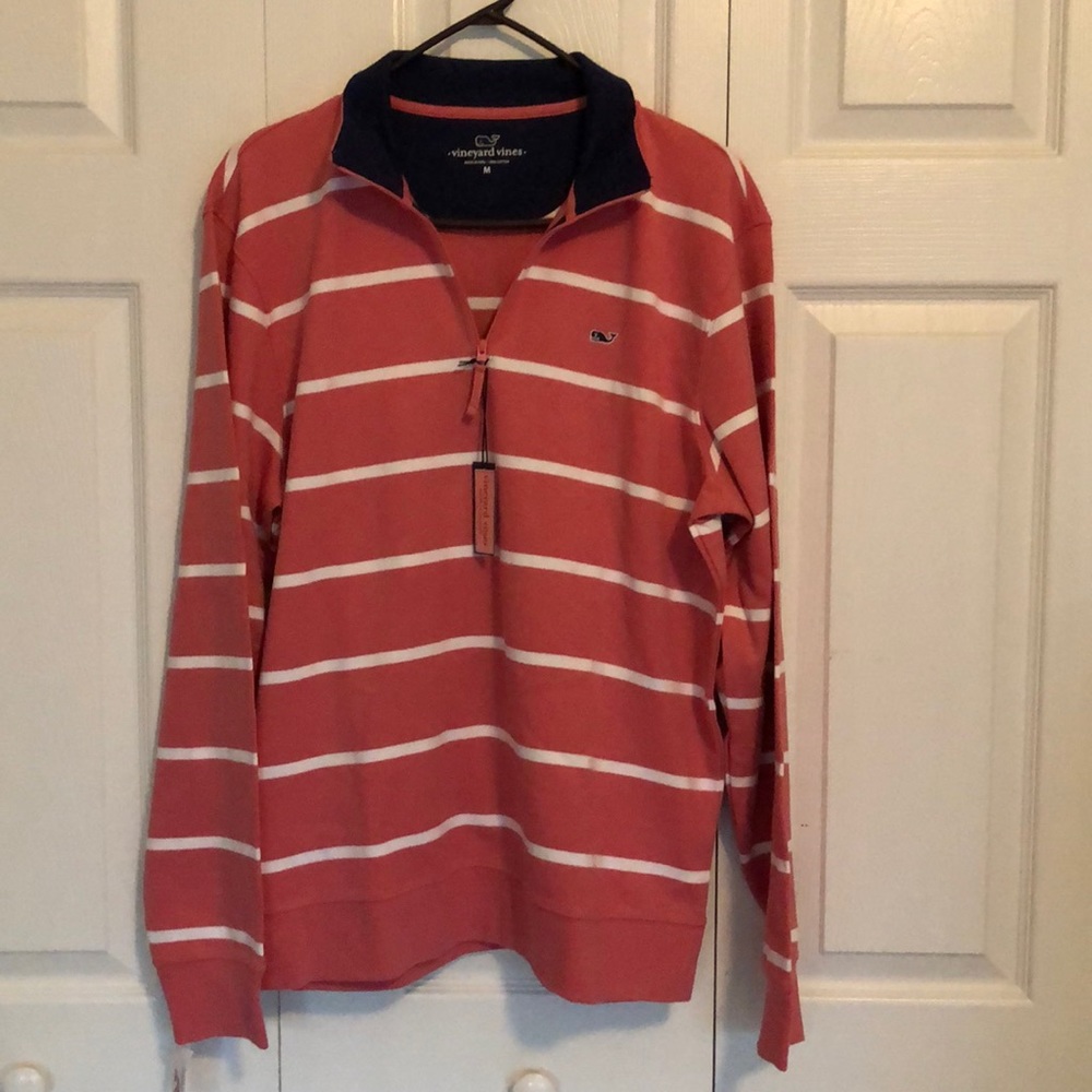 Vineyard Vines Men’s 1/4” zip sweatshirt